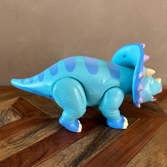 PBS Jim Henson Dinosaur Train "Tank" Triceratops Interactive Talking Toy… - Picture 3 of 6